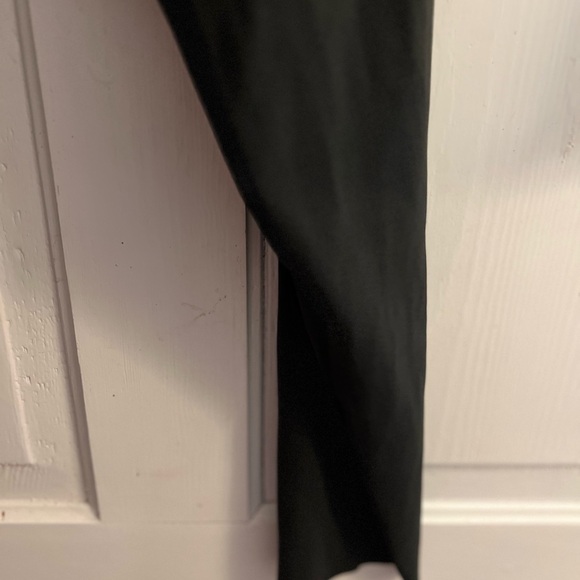 SPANX Booty Boost Leggings - Essex Green - Picture 8 of 9